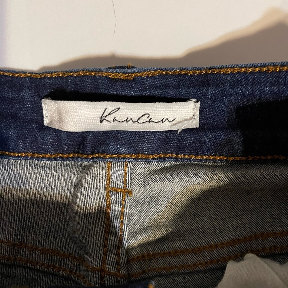 KanCan shorts, size 25